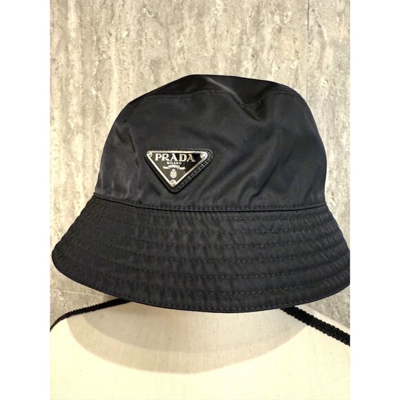 Prada Milano Black Re-Nylon Bucket Hat With Logo Patch Small - Picture 2 of 14